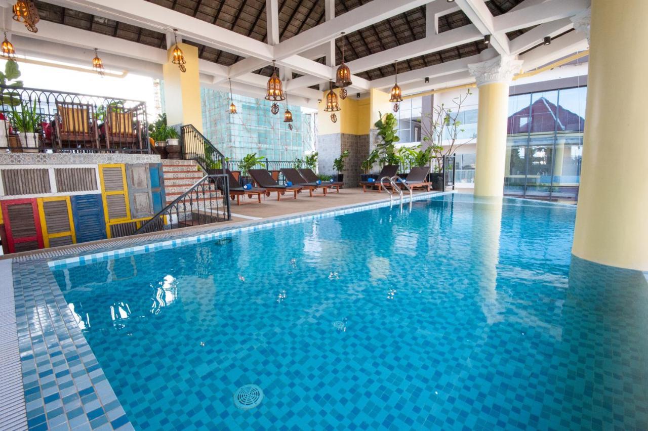 Khmer Surin Boutique Guesthouse Phnom Penh Esterno foto